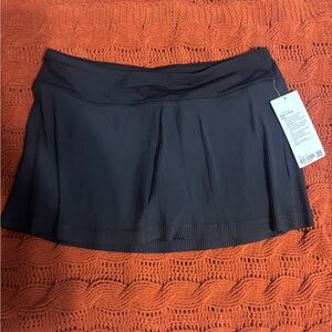 Luluemon Pleated Skirt